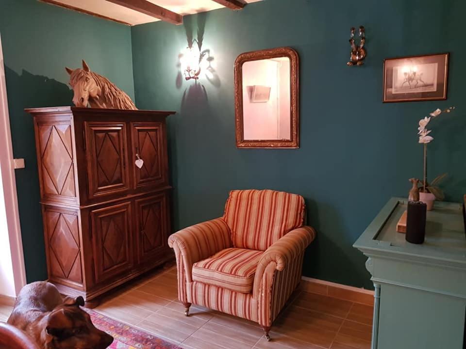 Chambres D Hotes L'Agape Saint-Martial-sur-Isop Екстериор снимка