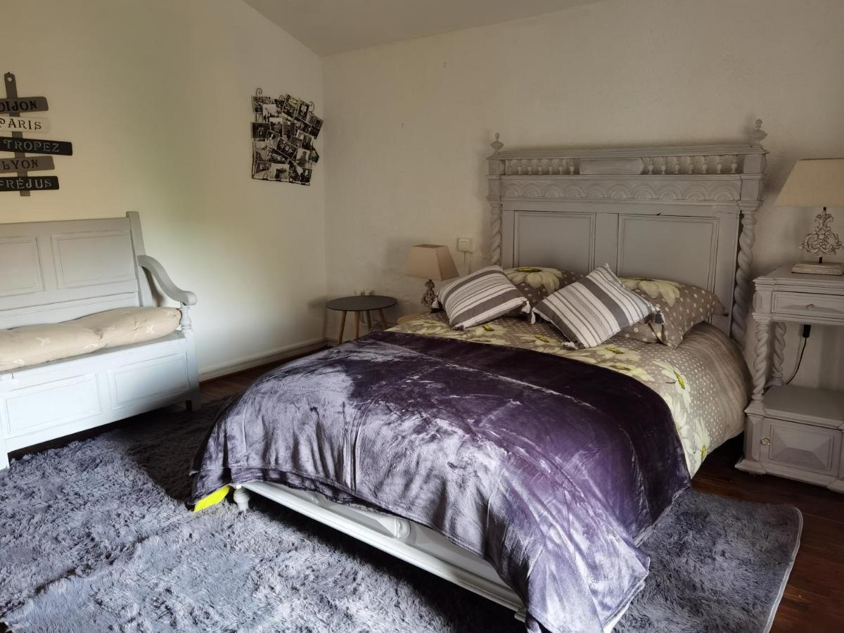 Chambres D Hotes L'Agape Saint-Martial-sur-Isop Екстериор снимка