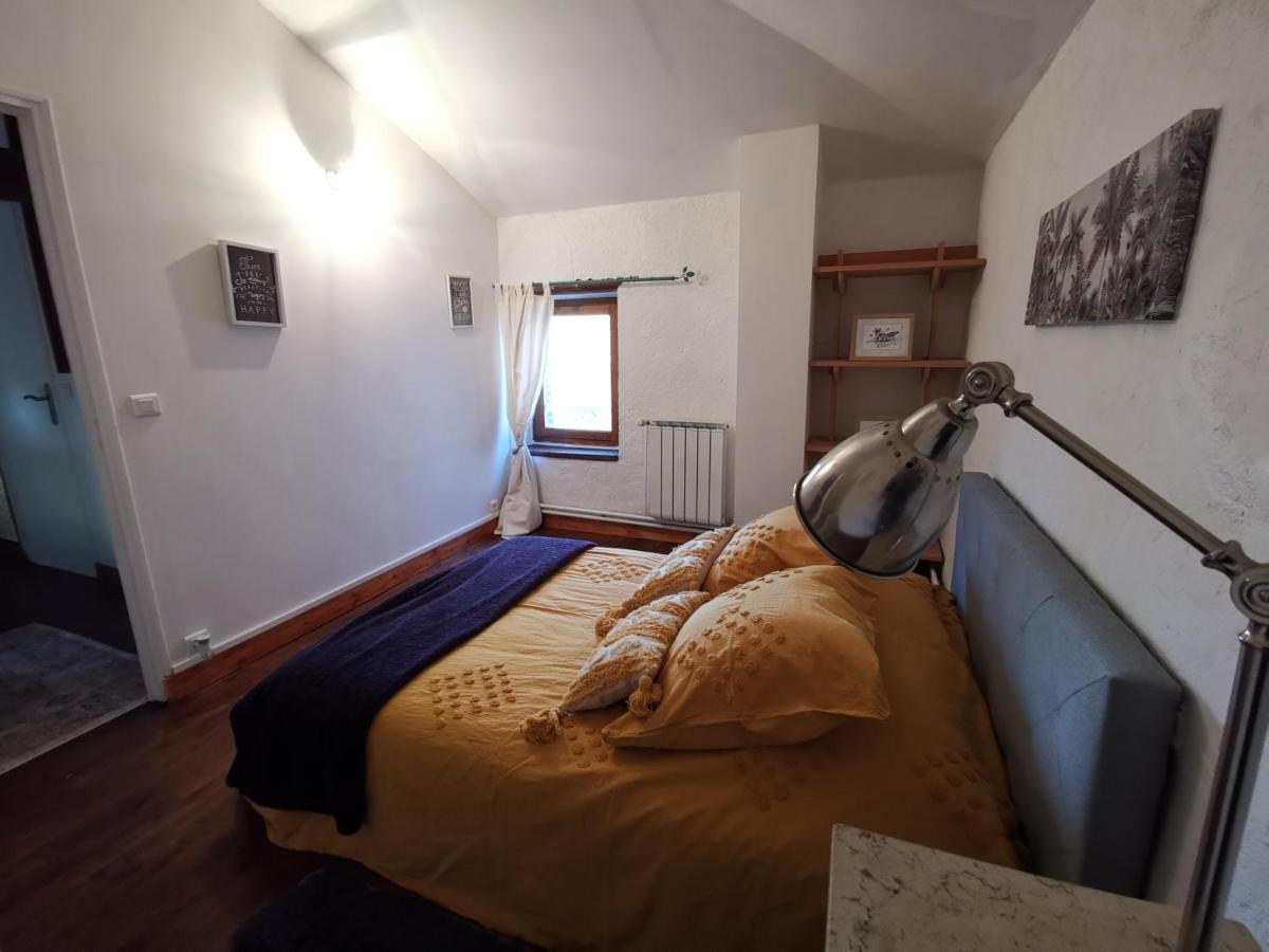 Chambres D Hotes L'Agape Saint-Martial-sur-Isop Екстериор снимка